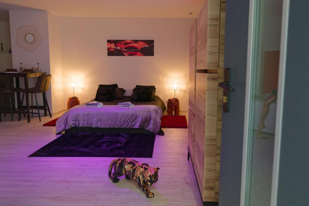 Apartment Les Folies Douces & By Nancyintimelounge